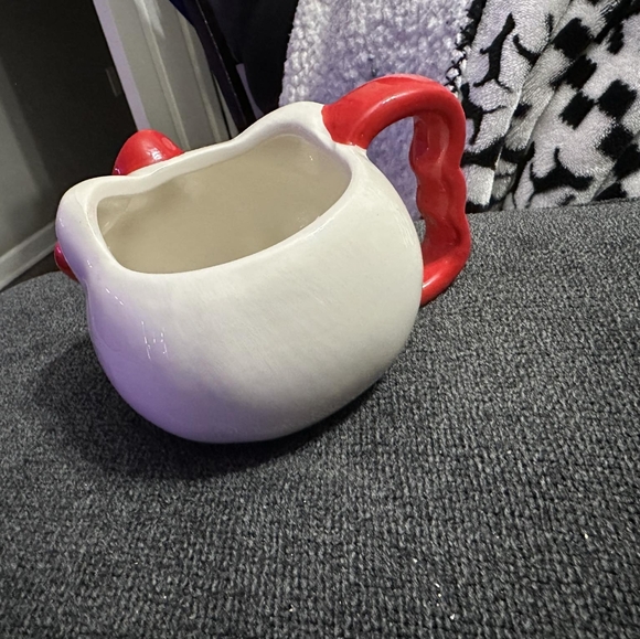 Hello kitty mug - Picture 3 of 4